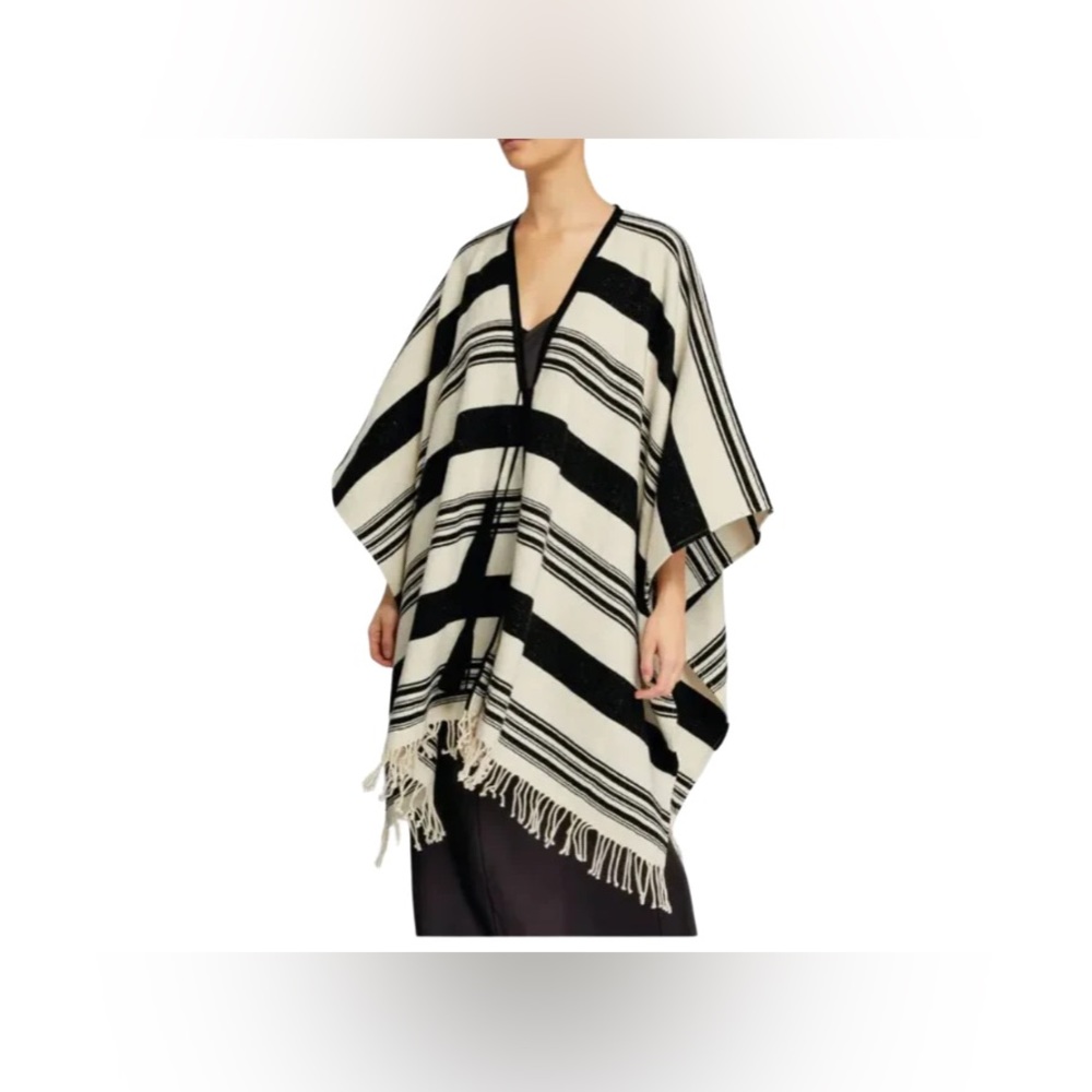 Etro poncho one size!
